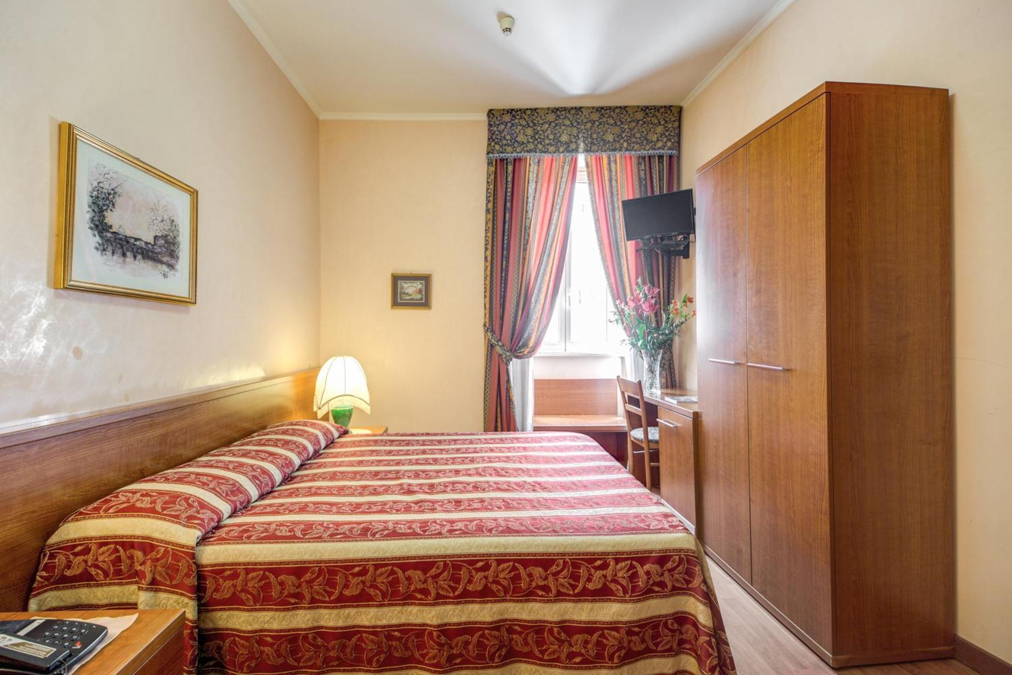 Bed & Breakfast Buonarroti 2*